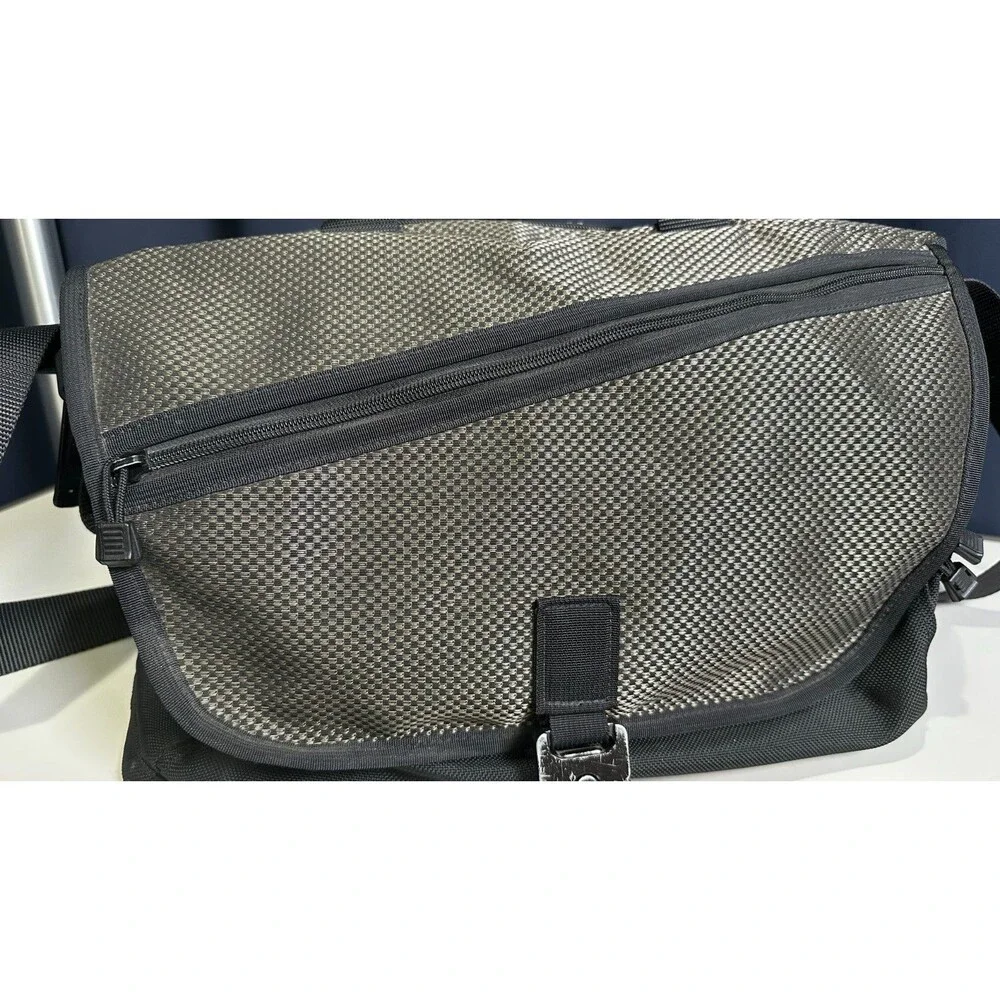 WaterField Designs Cargo Laptop Messenger Bag Indium Cobra Buckle USA + Pouch